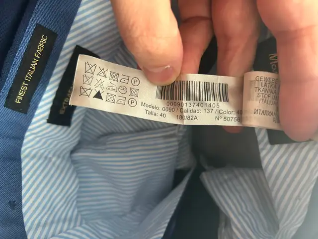 Massimo Dutti Navy Blue Suit - Italian Wool - Photo 5