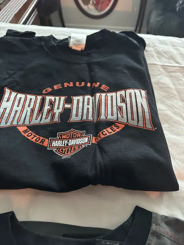 MENS CLOTHING - Photo 3