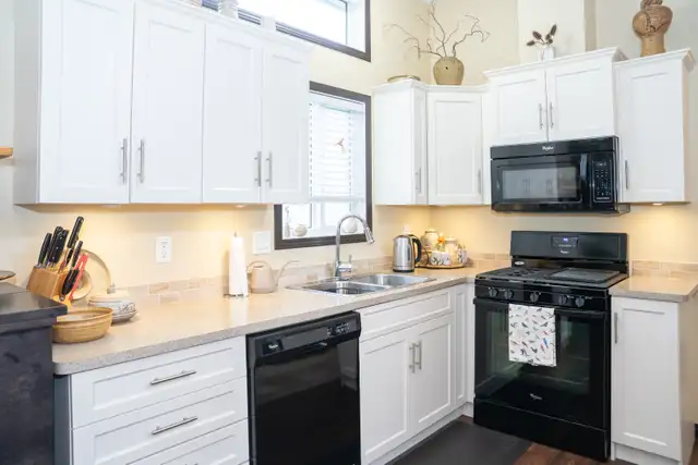 $279,900 | Affordable, Low-Maintenance Living in Chemainus - Photo 3