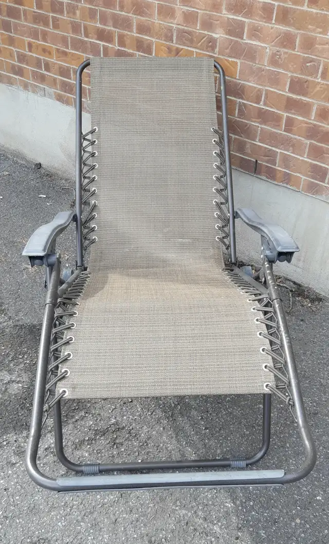 Zero gravity lounge chair - Photo 3