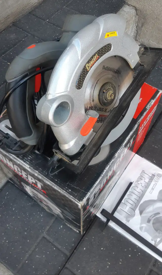 circular saw - Photo 2