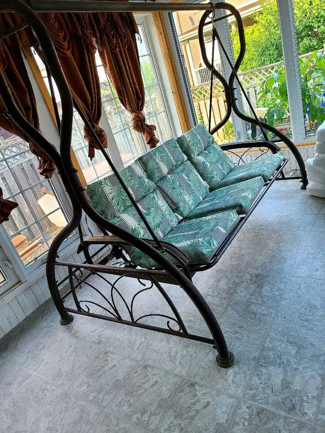 swing two in one $650