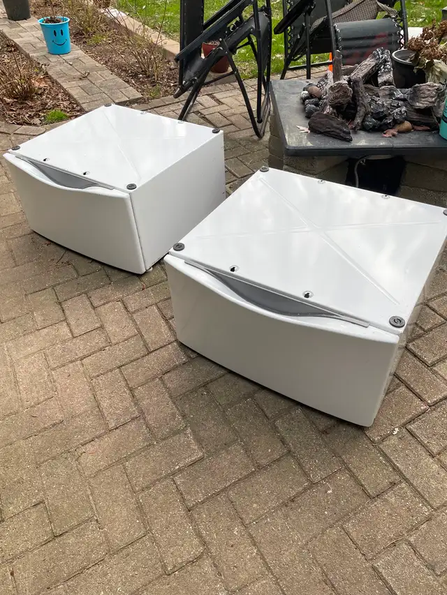 Washer & Dryer pedestal (whirlpool)27" - Photo 8