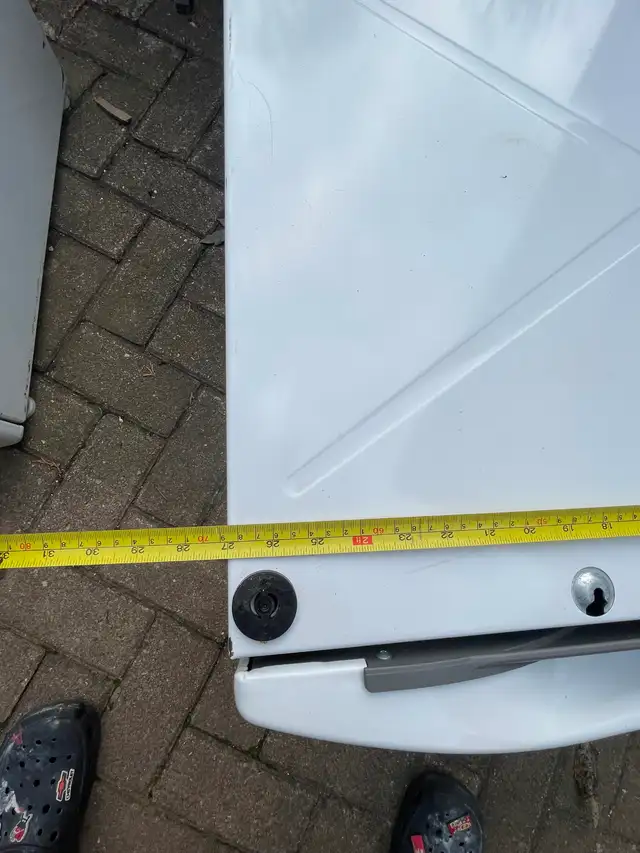 Washer & Dryer pedestal (whirlpool)27" - Photo 10