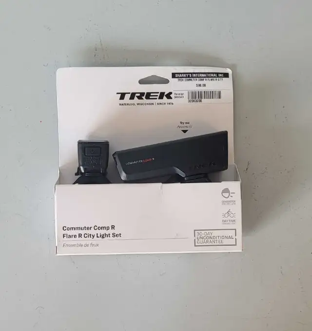 Trek Commuter Comp R Flare R City Bike Lights(32303235)