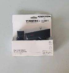 Trek Commuter Comp R Flare R City Bike Lights(32303235)