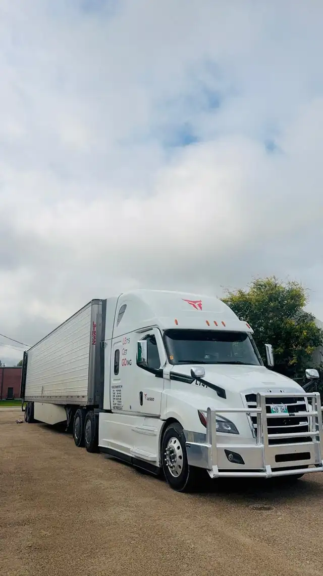 Hiring Team and Single Semi Truck Drivers - Photo 7