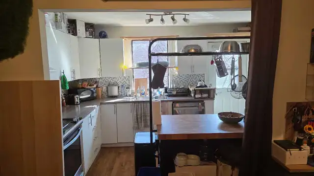 Très beau 4 1/2 ensoleillé,2 pièces fermées, Plateau-Mont-Royal - Photo 11