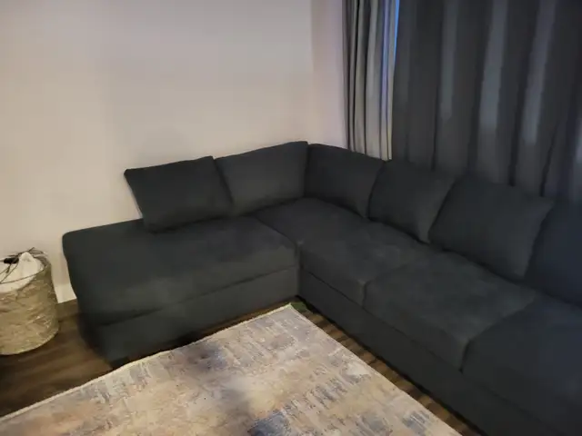 5 Bedrooms House for Rent - Photo 2