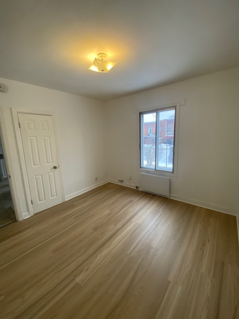 Métro Fabre (à côté) Ligne bleue grand 5 1/2 - Photo 7