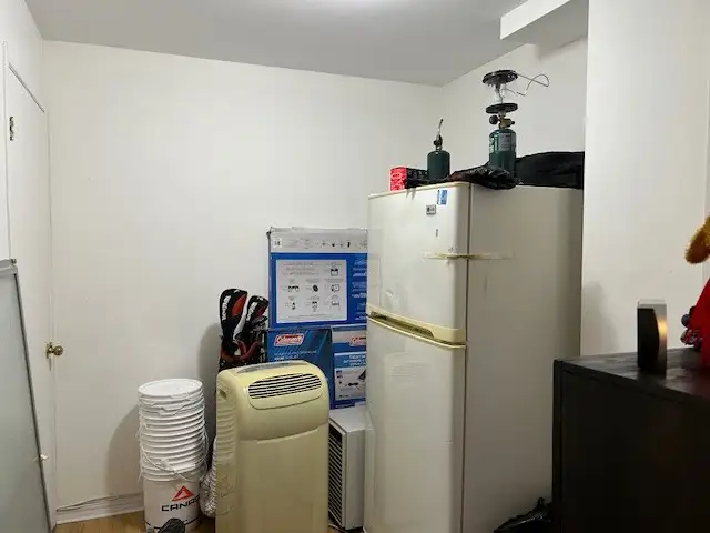 6 1/2 sur 2 étages beauport - Photo 8