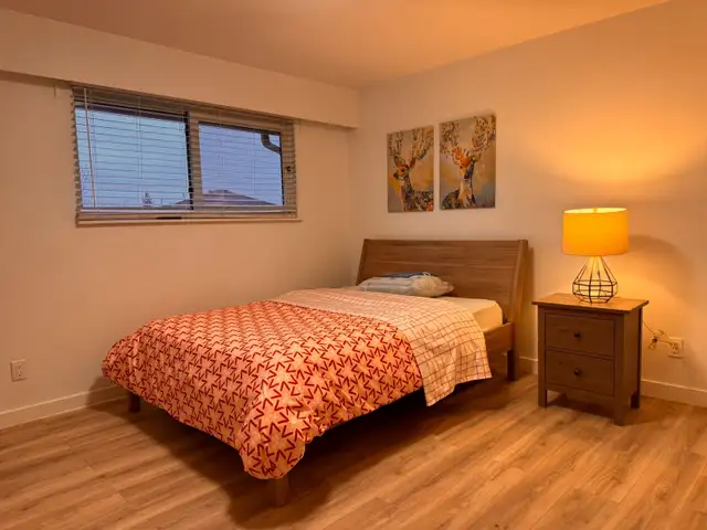 Pribate Room - Shared Bath - Photo 5