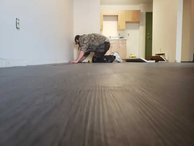 Journeymen Carpenter - Photo 3