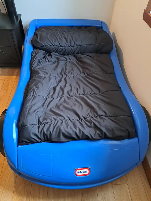 Lit auto Little Tikes bleu pour enfant avec matelas - Photo 3
