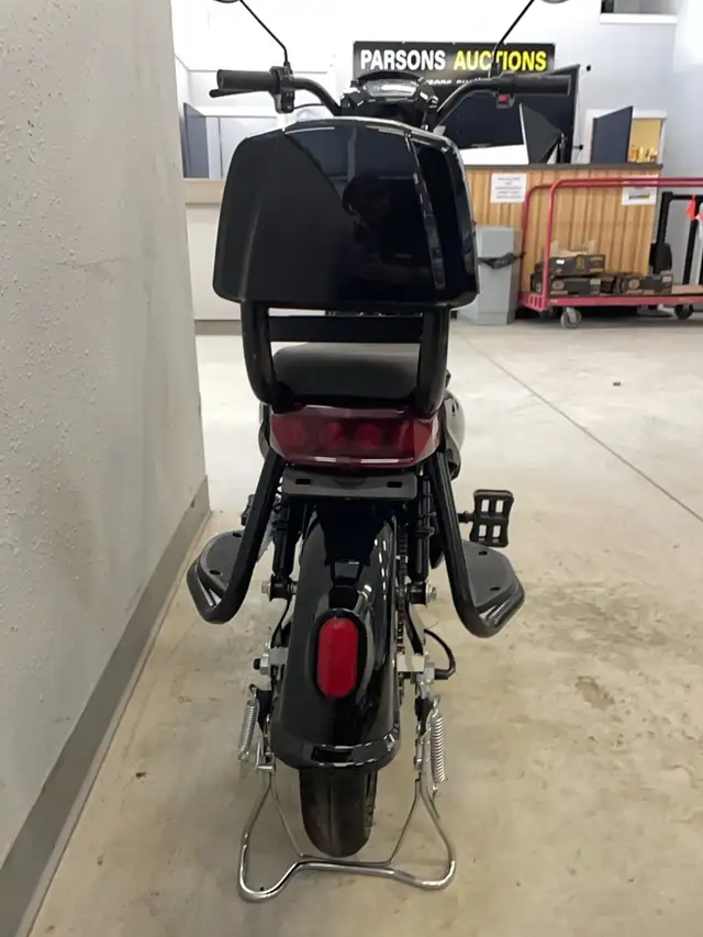 New 2025 IREV 48V Electric Scooter sold UNRESERVED APRIL 30 - Photo 8