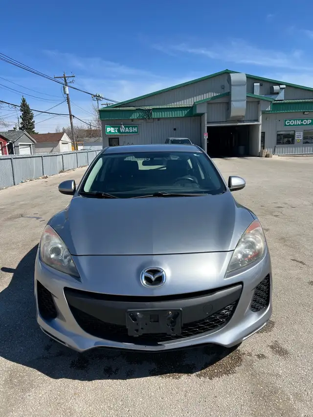 2012 Mazda 3 - Photo 3