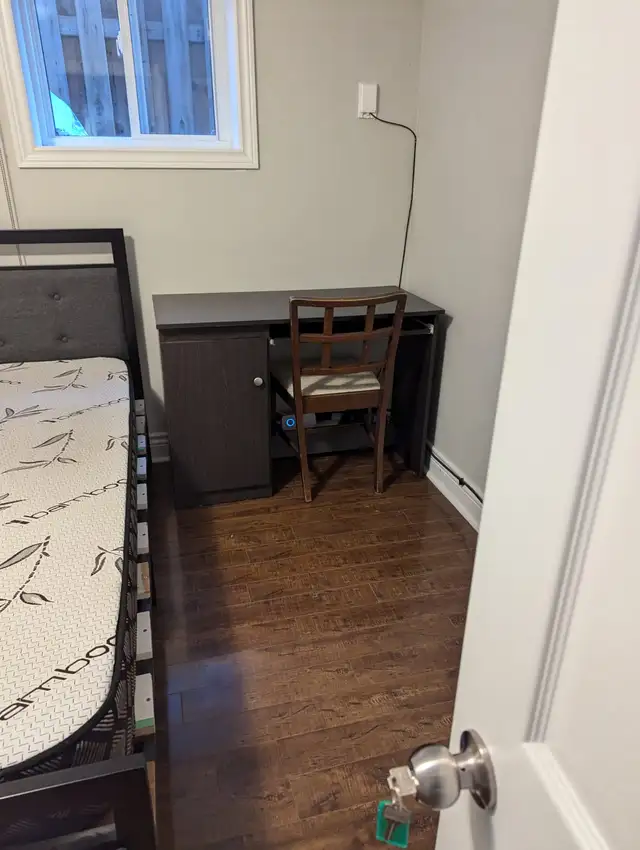 1 Bedroom Available in Basement – Warden & Sheppard Area