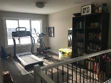 Modern 3-Bedroom Duplex w/ Double Garage in Keswick (Windermere)