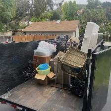Same Day Junk Removal (647) 507-7379