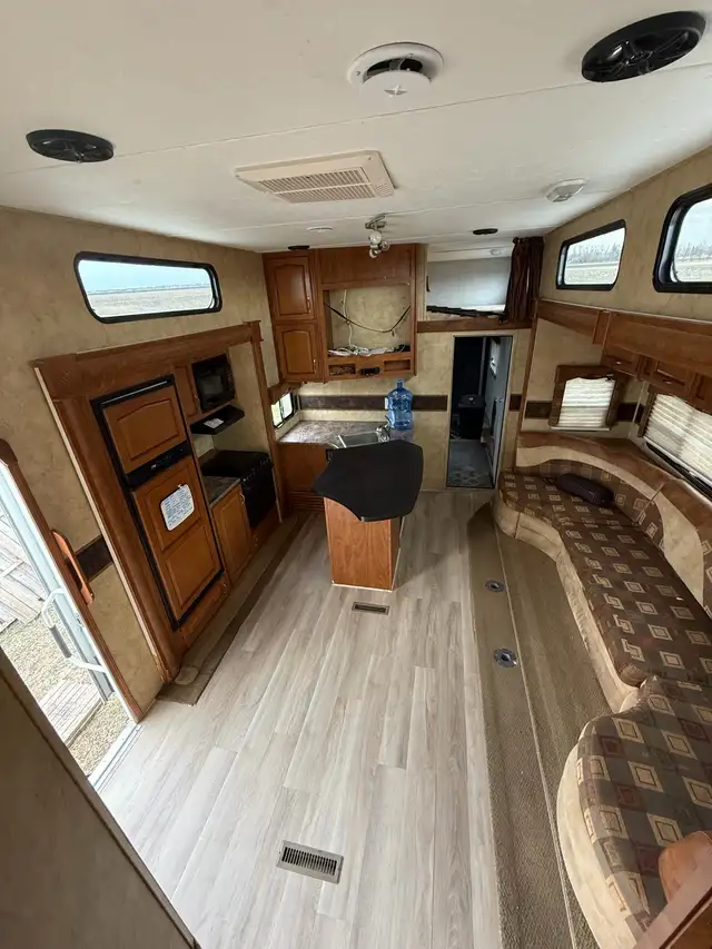 2008 Keystone Raptor Toy Hauler - Photo 4