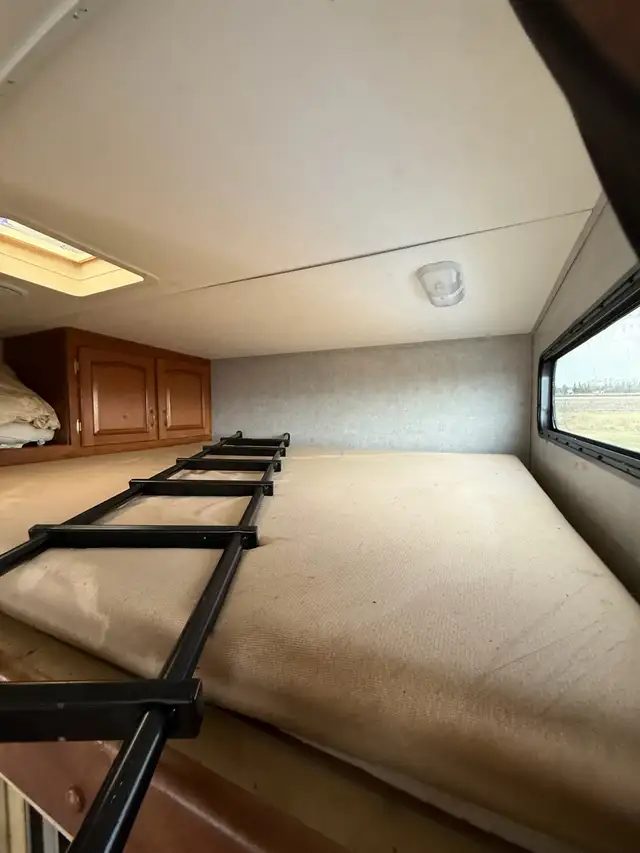 2008 Keystone Raptor Toy Hauler - Photo 7