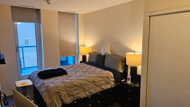 Immaculate 2 Bed / 2 Full Bath Condo with Large private terrace - Photo 4