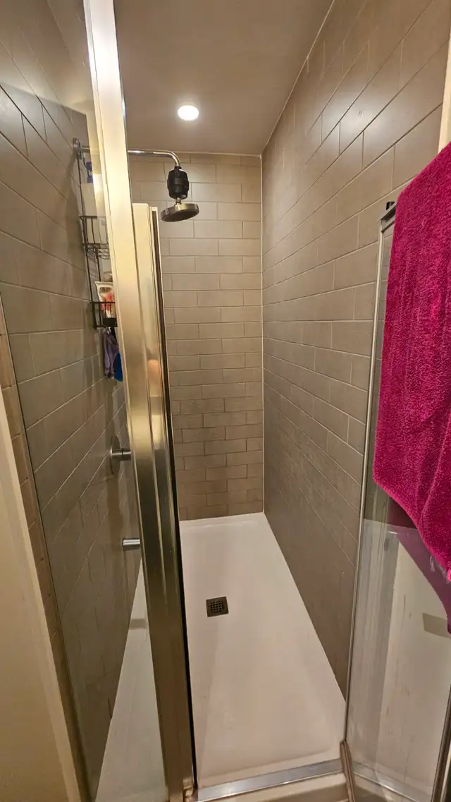 Immaculate 2 Bed / 2 Full Bath Condo with Large private terrace - Photo 9