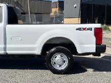 2020 Ford Super Duty F-250 SRW XL 4WD REGULAR CAB 8' LONG BOX CA - Photo 3