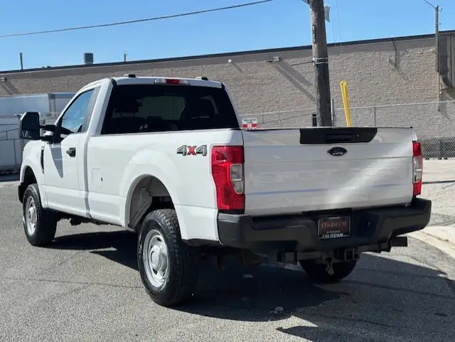 2020 Ford Super Duty F-250 SRW XL 4WD REGULAR CAB 8' LONG BOX CA - Photo 4