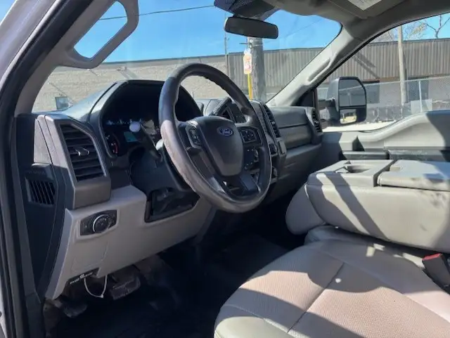 2020 Ford Super Duty F-250 SRW XL 4WD REGULAR CAB 8' LONG BOX CA - Photo 12