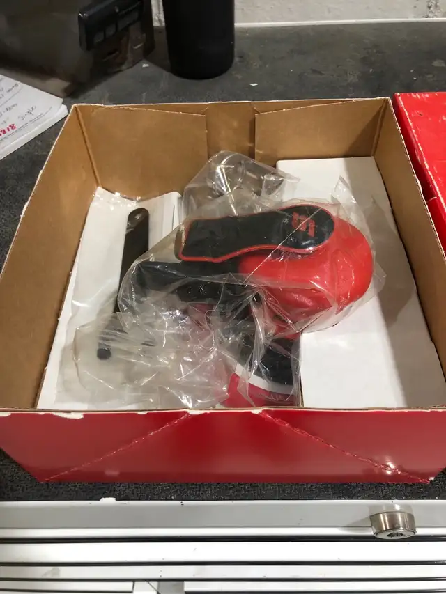 snap-on sander - Photo 2