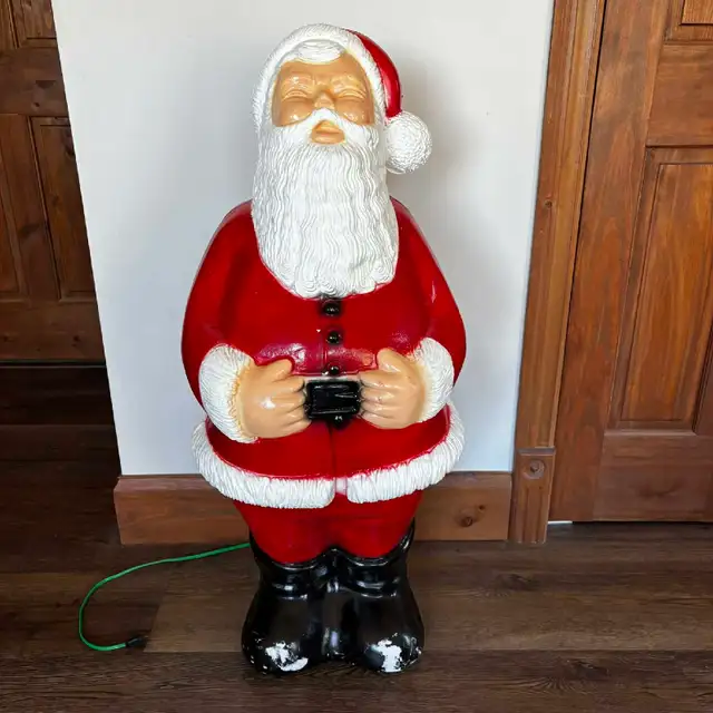 Père Noël illuminé vintage en plastique blow mold