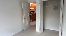 2 bedroom 2 bathroom condo for rent in University Plaza - Photo 11