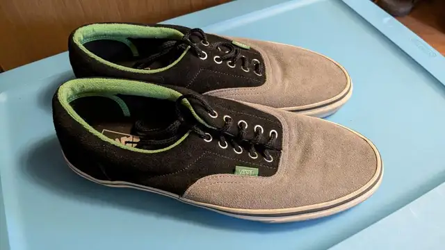 Gently used Vans size 12 - Photo 2