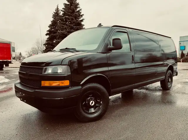 2019 Chevrolet Express 2500 Allongée / Extended