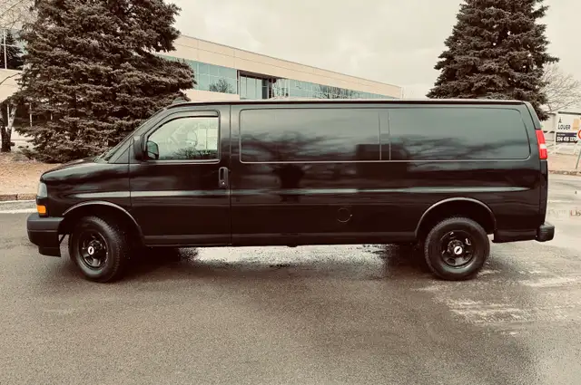 2019 Chevrolet Express 2500 Allongée / Extended - Photo 5