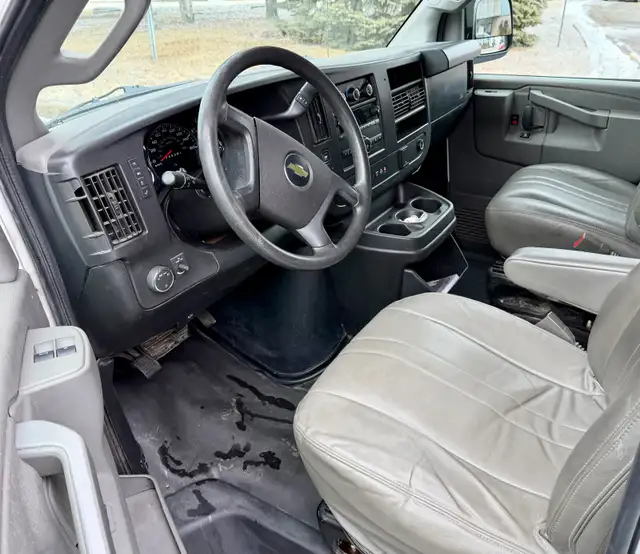 2019 Chevrolet Express 2500 Allongée / Extended - Photo 8