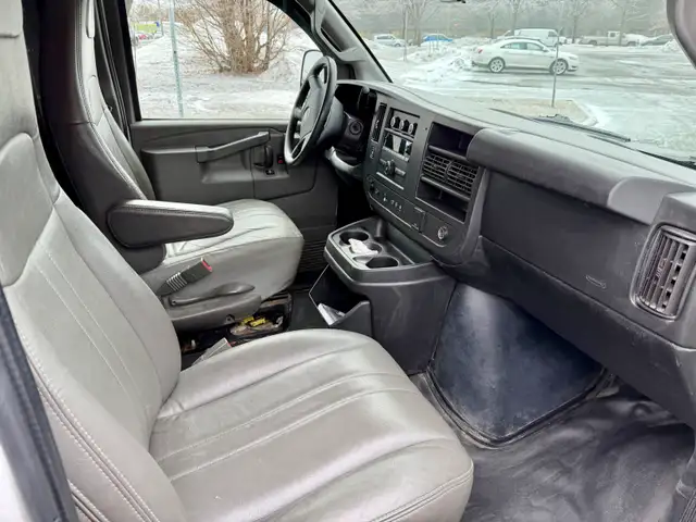 2019 Chevrolet Express 2500 Allongée / Extended - Photo 9