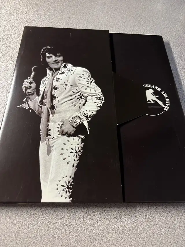 Elvis Presley - Photo 5