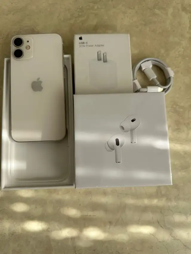 IPHONE 12 MINI 128GB White AIRPODS PKG/DELIVERY