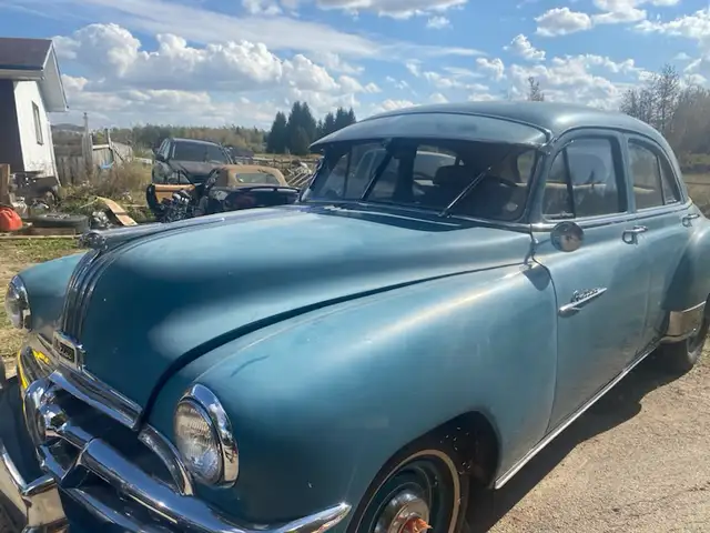 Pontiac Chieftain - Photo 3