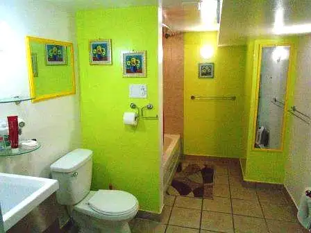 May 1-Sunny Rm All Inclusive-Near Terminal-Short or Long Lease - Photo 9