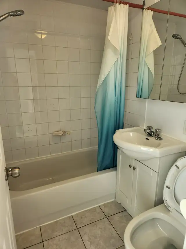 Spacieux 5 1/2 – près du metro plamondon - Photo 6