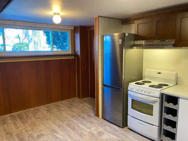 Renovated 1 bedroom in Elmvale Acres - Photo 3