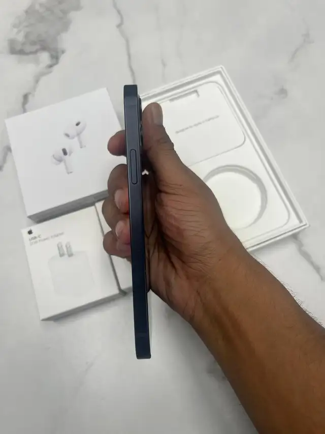 iPhone 12 64gb No Face ID Airpods Pkg/Delivery - Photo 5