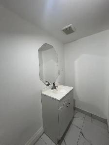 Private Room $700 All Inclusive Mississauga Female Only