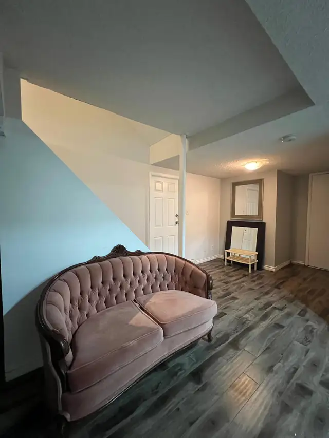 Private Room $700 All Inclusive Mississauga Female Only - Photo 6