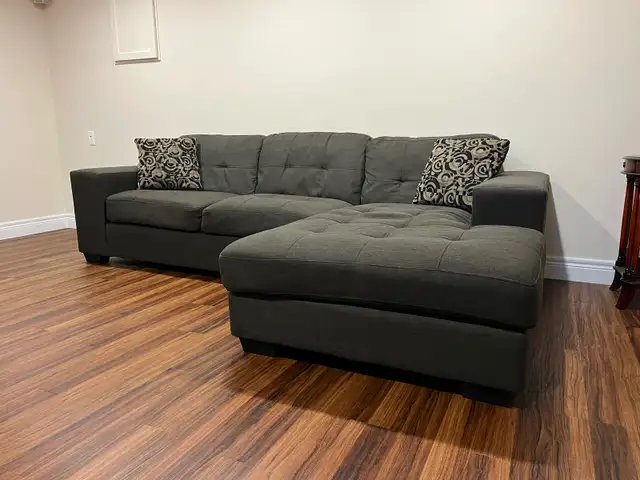 Sectional Sofa – Like New - Photo 3