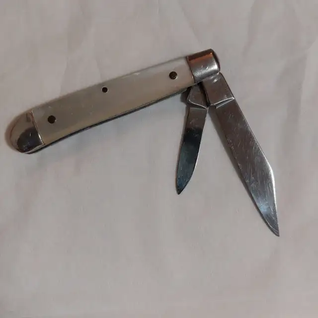 Pocket Knife - Photo 3