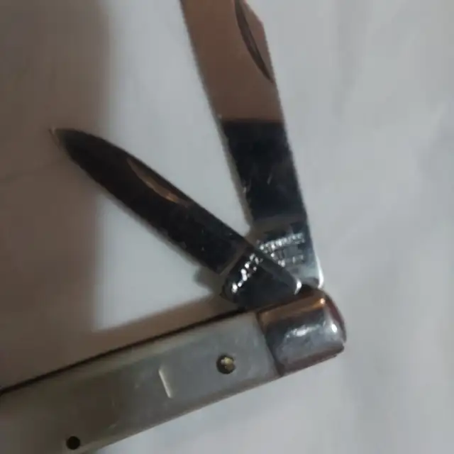 Pocket Knife - Photo 4